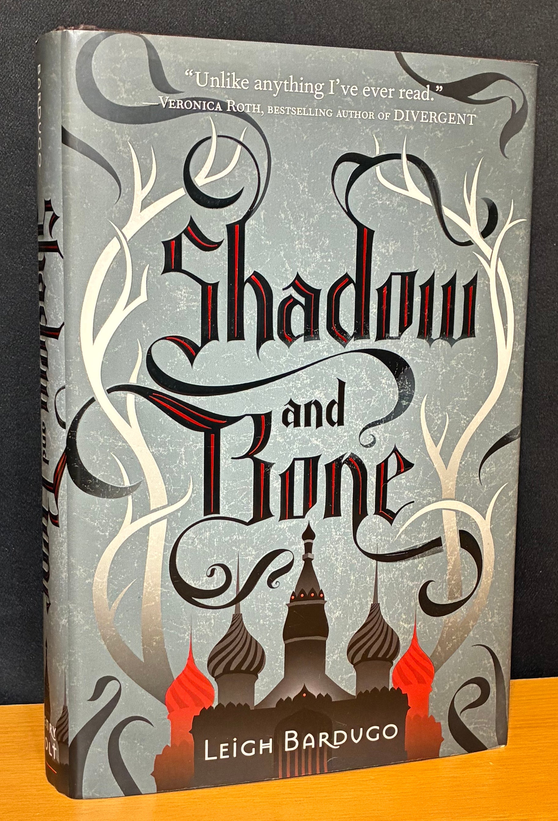 Shadow and Bone – Books of Wonder