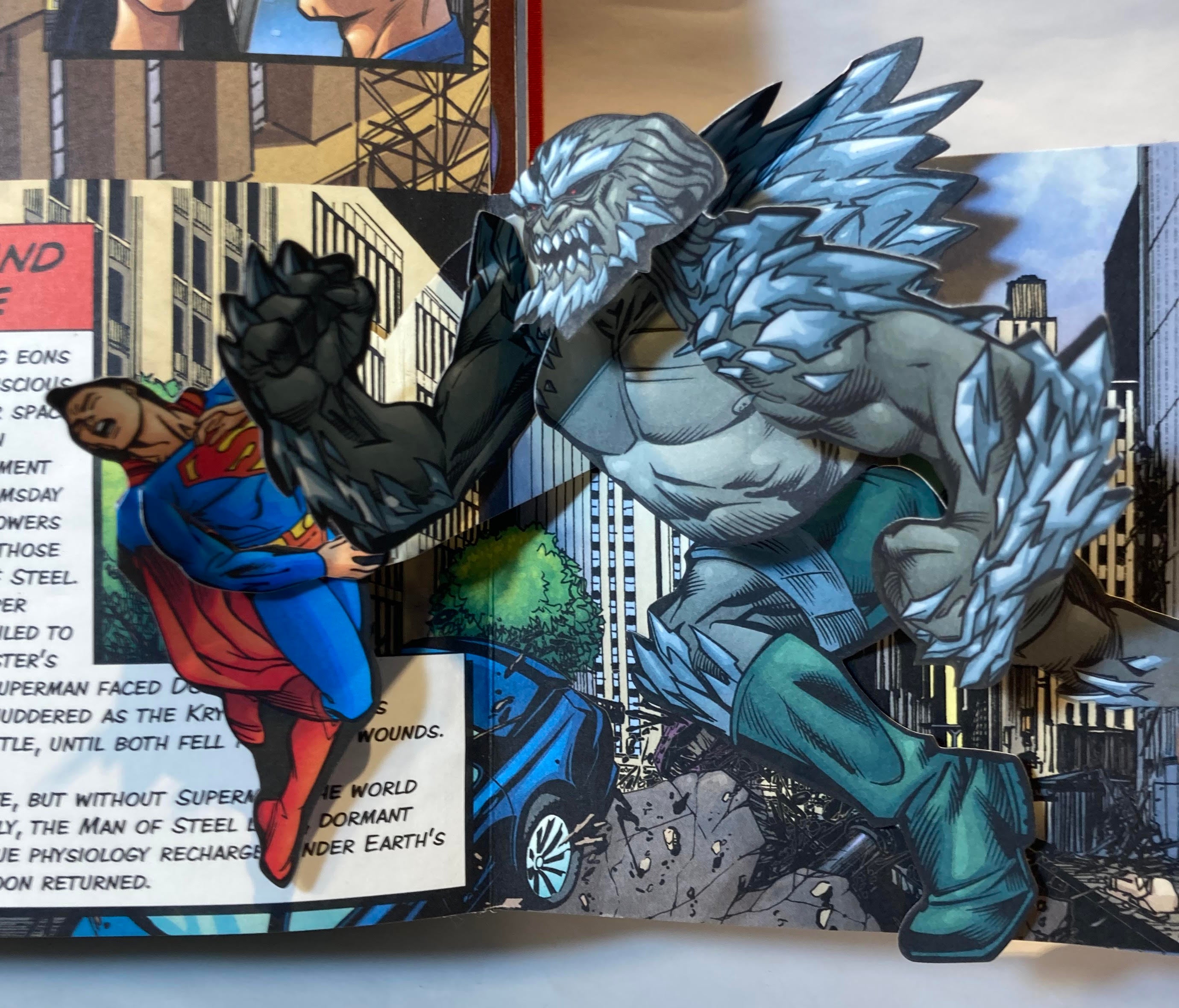 DC Super Heroes: The Ultimate Pop-up Book (Limited Edition